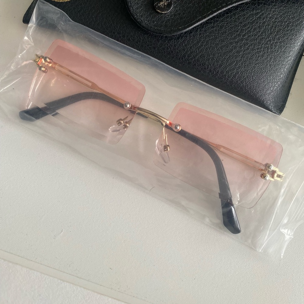 Rimless Sunglasses 90s Frameless Rectangle Tinted Lens Eyewear Unisex - Picture 2 of 6